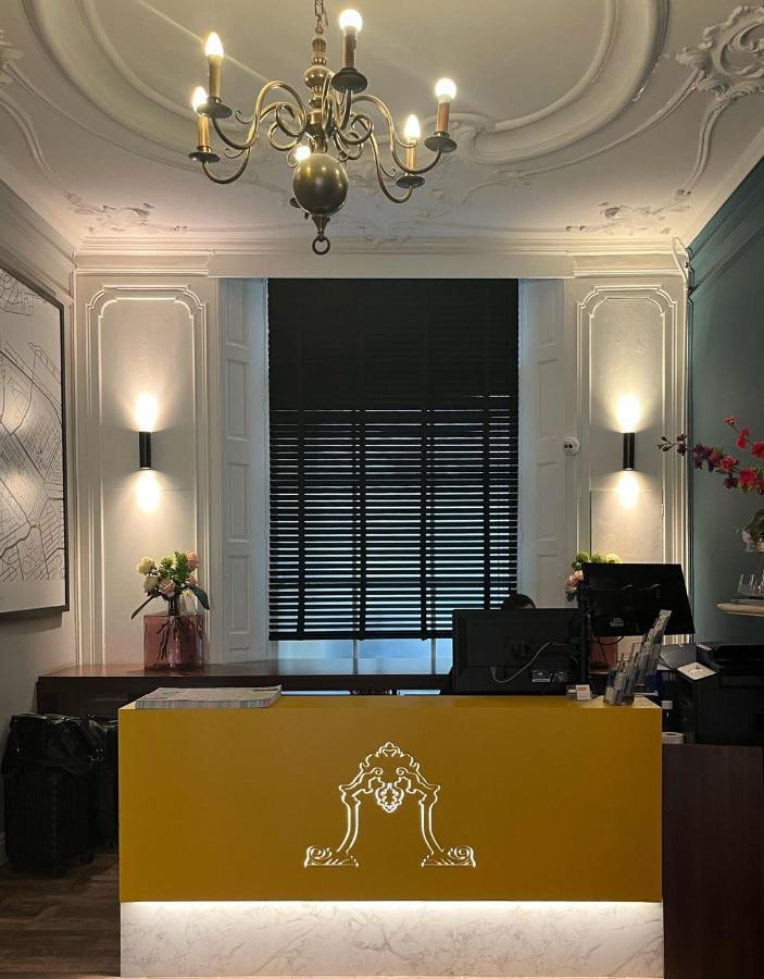Facade Hotel Амстердам Экстерьер фото